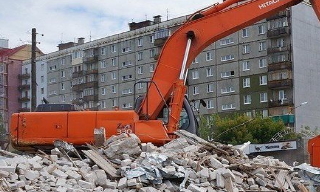Вывоз строительного мусора с участка в Курганинске недорого от 1540 руб. | 2Землекопа-Кгн